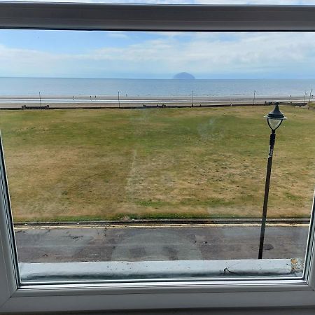 Girvan Guest House Eksteriør bilde