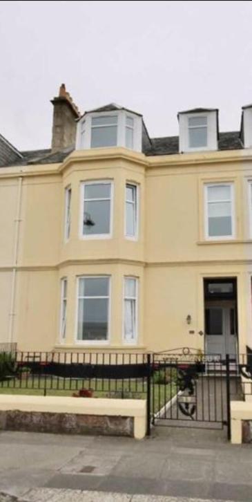 Girvan Guest House Eksteriør bilde